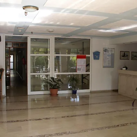 فندق Aegeon - Adults Only 3*